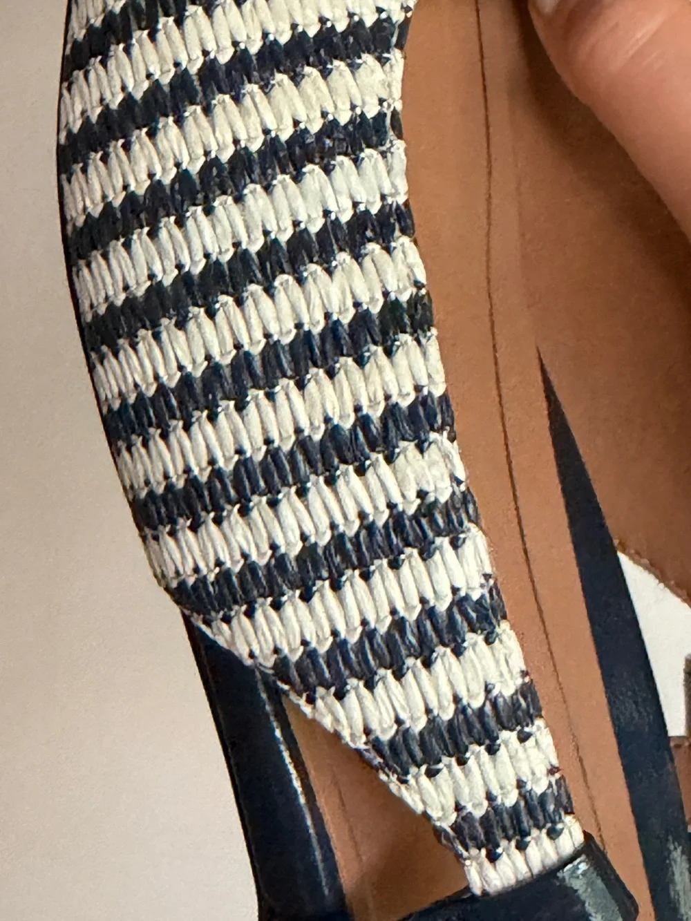 Vionic Women's Petaluma Navy and White Striped Slingback Flats Size 9.5